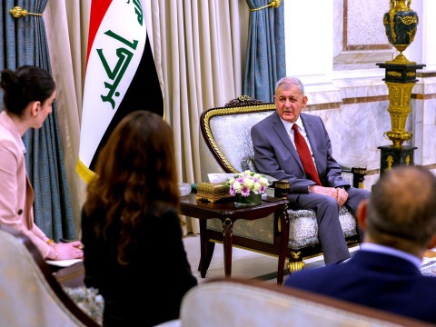 رئيس الجمهورية يؤكد لفريق (يونيتاد) أهمية التحقيق في جرائم الإبادة إبان حكم النظام السابق