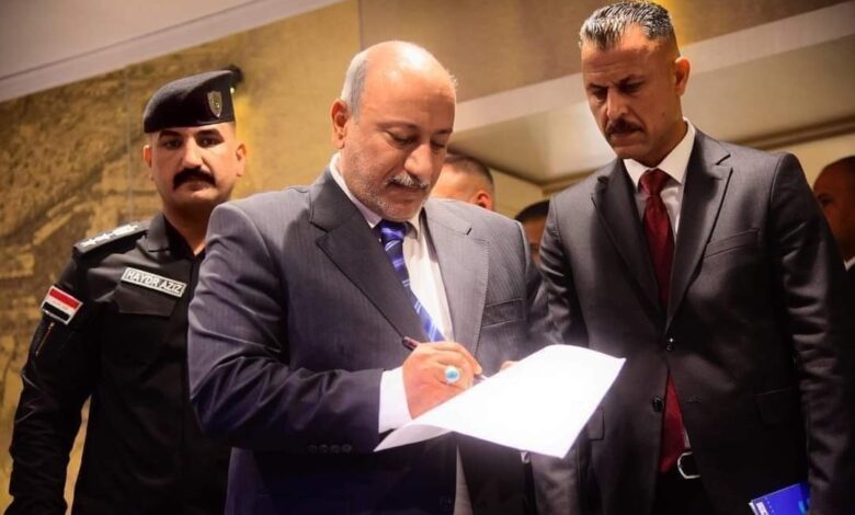محافظ كربلاء يدير قضاء الهندية بدلاً عن قائمقامها مع تغيير مدير بلدية القضاء