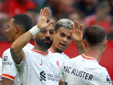 ليفربول يقسو على مانشستر يونايتد في عقر داره