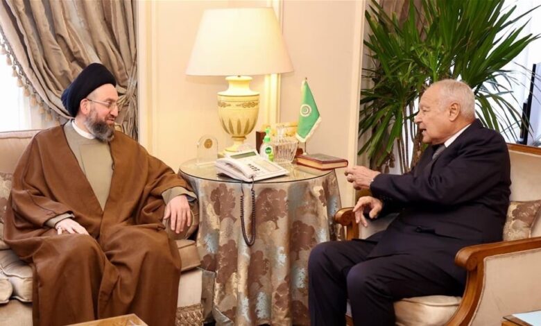 السيد الحكيم: حريصون على نجاح قمة بغداد وضرورة الخروج بقرارات تجمع الشمل العربي