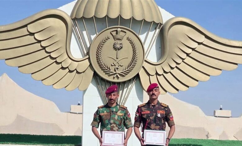 بمشاركة 5 دول.. ضابطان عراقيان يحصدان المركز الثاني بدورة الصاعقة في السعودِية