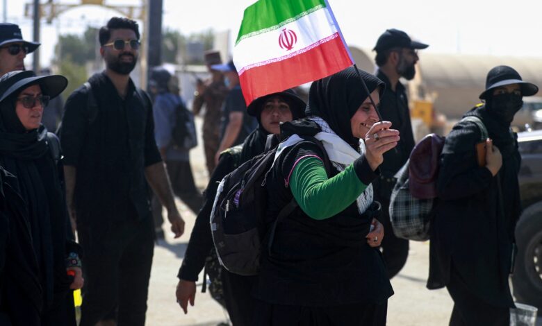 بعد تسمم زائرين.. حجز صاحب مطبخ إيراني في كربلاء