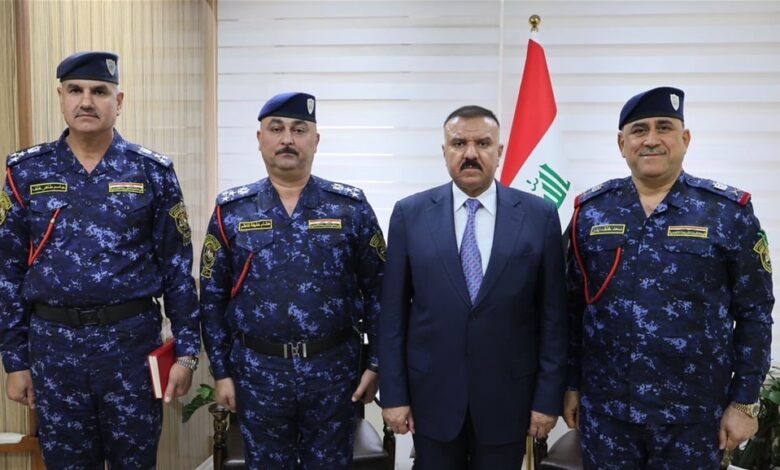 وزير الداخلية يكلف عميدين لمنصبي قائد الفرقة الاولى والثانية بالشرطة الاتحادية