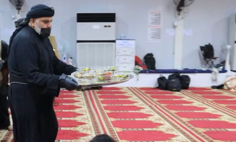 من منبر الزعامة إلى مضيف الخدمة: درس الصدر في القيادة الحقيقية