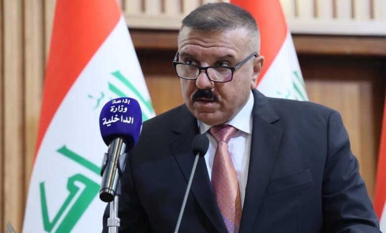 وزير الداخلية يؤكد أهمية زيادة نسب تسجيل أسلحة المواطنين